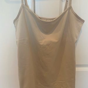 NY&Co Layering Tank